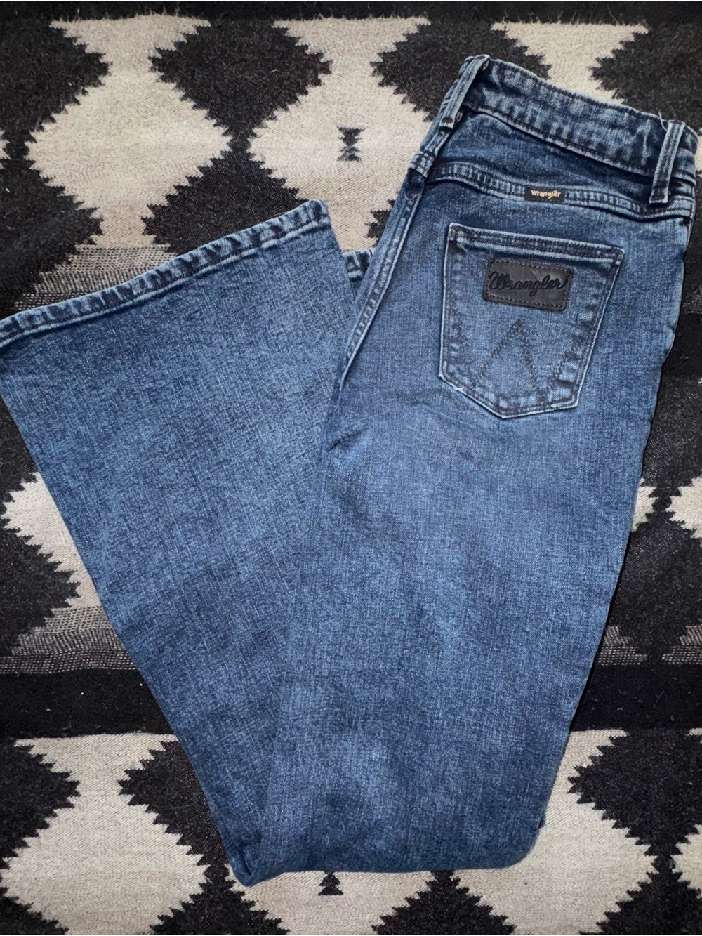 Wrangler Women's Mid Wash Blue Big flare Jeans
